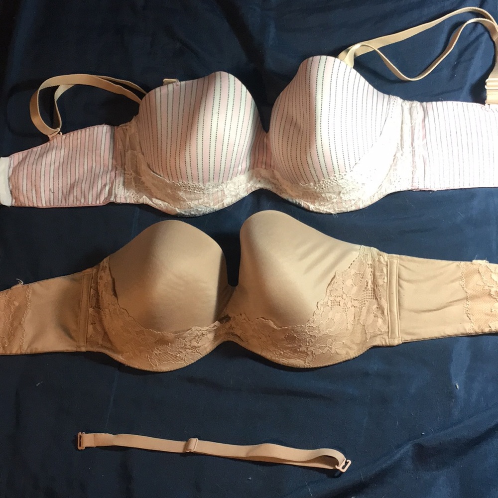 Bundle of two Victoria’s secret BODY multiway bras